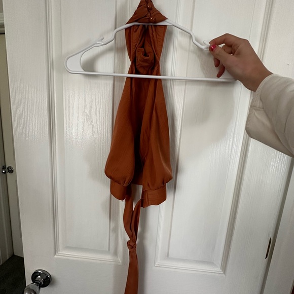 Princess Polly Open Back Shirt - Picture 2 of 4